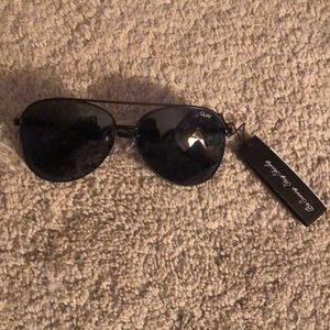 QUAY black aviator glasses NWT